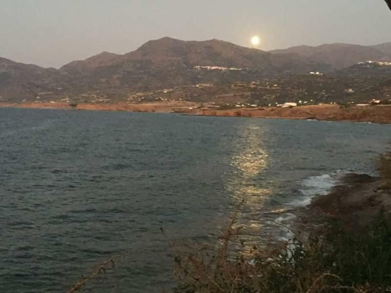 Villa Akti موخلوس المظهر الخارجي الصورة